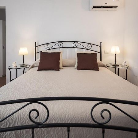 La Crociata Bed & Breakfast Sarzana Ngoại thất bức ảnh