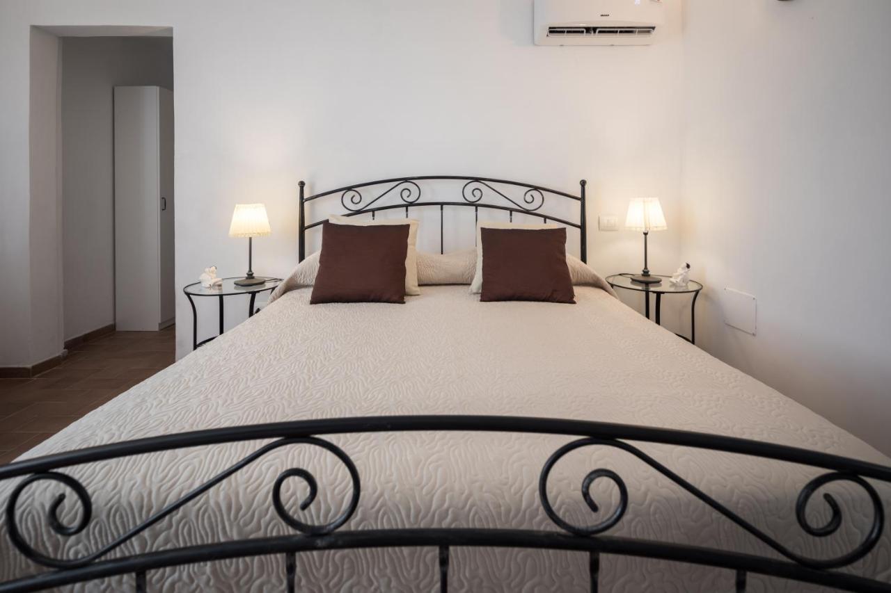 La Crociata Bed & Breakfast Sarzana Ngoại thất bức ảnh